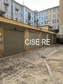 Foto Box in VIA DEI BARBARIGO, Milano Indipendenza di 100 m² con 1 locali