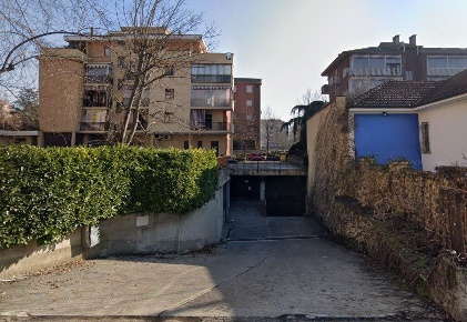 Foto Box in via Catalani, Asti Corso Torino di 15 m² con 1 locali