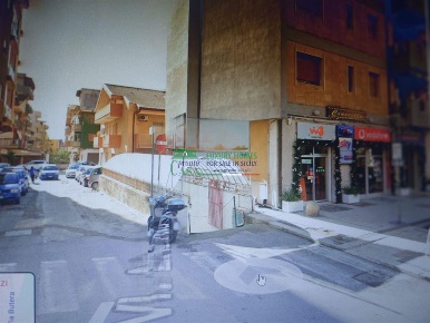 Foto Box a Gela di 360 m² in vendita
