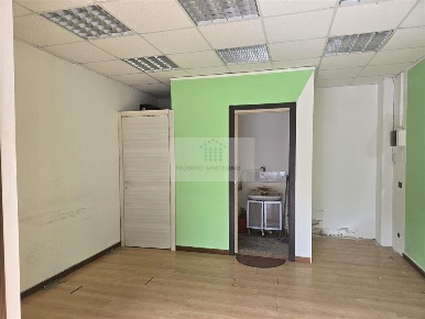 Foto Box in via lentini, Siracusa Santa Panagia - Teracati di 25 m²
