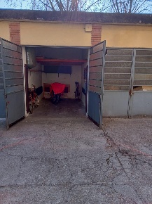 Foto Box in VIA SANREMO, Torino Mirafiori Nord di 13 m² con 1 locali