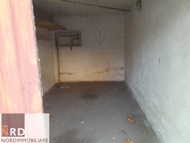 Foto Box in strada Legnaghese, San Giorgio Bigarello di 15 m² in vendita