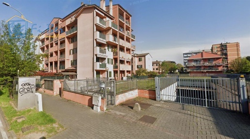 Foto Box in Via Correggio, Pioltello in vendita