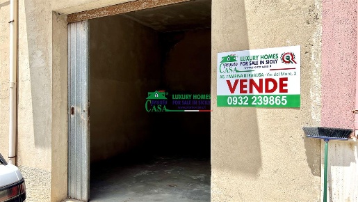 Foto Box in via miramare, Santa Croce Camerina Centro di 24 m² con 1 locali