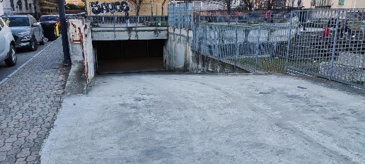Foto Box in CORSO MATTEOTTI, Asti Stazione di 14 m² con 1 locali in vendita