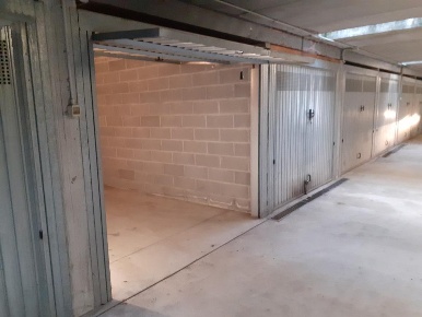 Foto Box in via risorgimento, Lecco Caleotto di 14 m² in vendita