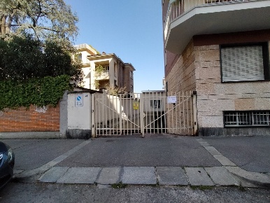 Foto Posti auto in Via Gianfrancesco Re 28, Torino Parella di 31 m²