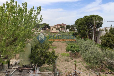 Foto Posti auto a Trani di 5000 m² con 1 locali in vendita