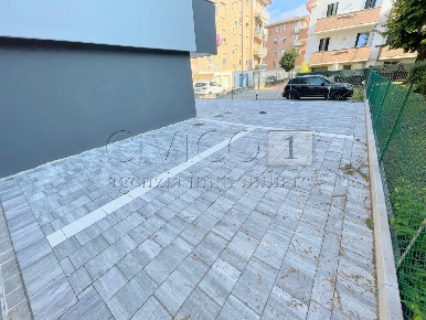 Foto Posti auto in via eulero 33, Padova Brusegana - Aeroporto di 18 m²