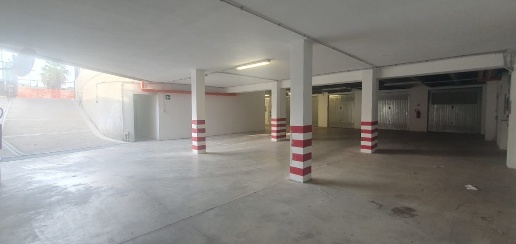 Foto Posti auto a Selargius di 30 m² con 1 locali in vendita