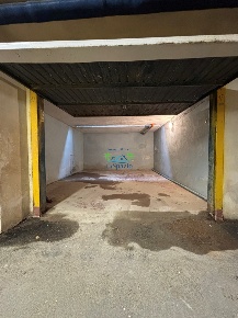 Foto Posti auto in via aurelia  68, Andora Marina Di Andora di 23 m²