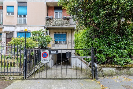 Foto Posti auto in via meroni  15, Sesto San Giovanni in vendita