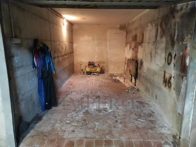 Foto Posti auto in Corso Limone Piemonte 112, Ventimiglia di 14 m²