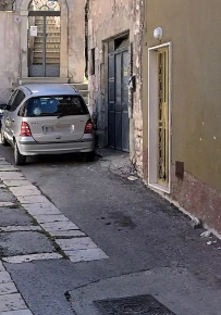Foto Posti auto in Via Iachinoto Saverio, Modica Modica Bassa di 40 m²