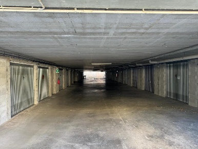 Foto Posti auto a Parma di 22 m² con 1 locali in vendita