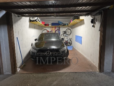 Foto Posti auto in Via San Secondo 15, Ventimiglia Centro Città di 18 m²
