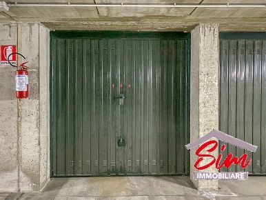 Foto Posti auto in Via San Bernardino da Siena sn, Novara Centro - Stazione