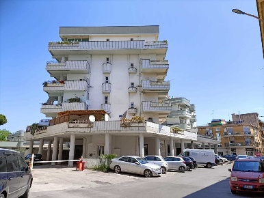 Foto Posti auto in Via Montegrappa, Nettuno Centro di 180 m² con 1 locali