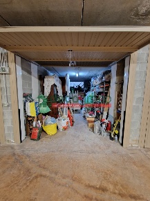 Foto Posti auto in Via San Gaetano, Livorno Calzabigi di 22 m² con 1 locali