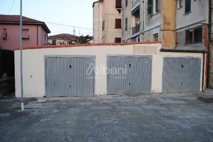 Foto Posti auto a Vezzano Ligure Stazione Fornola di 18 m² con 1 locali