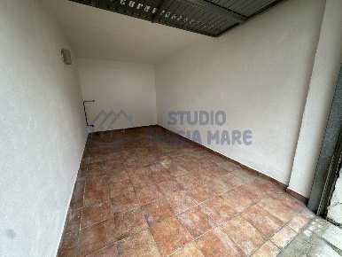 Foto Posti auto in Strada Casai, Riva Ligure di 18 m² con 1 locali
