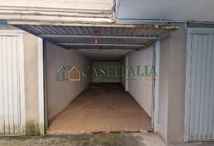 Foto Posti auto a Ivrea in vendita