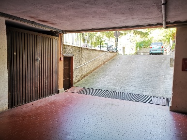 Foto Posti auto a Albisola Superiore Centro di 14 m² con 1 locali