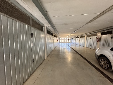 Foto Posti auto a Santo Stefano di Magra di 20 m² in vendita