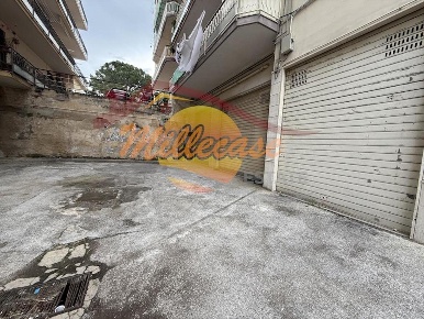 Foto Posti auto in Via Necropoli Grotticelle, Siracusa di 41 m² in vendita