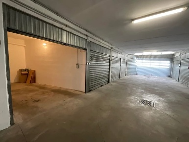 Foto Posti auto in Via dell'Acquedotto del Peschiera, Roma in vendita