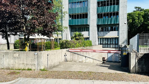 Foto Garage in Via Caccia, Udine in vendita