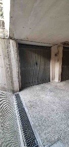 Foto Box in -, Modena Sacca - Stazione di 14 m² con 1 locali in vendita