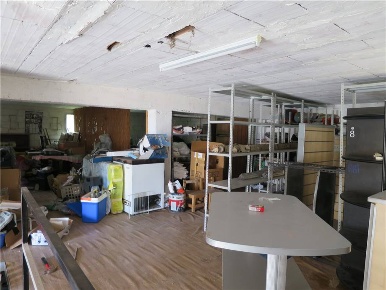 Foto Box in Via GIAN TOMMASO 7, Noto Centro di 120 m² con 1 locali