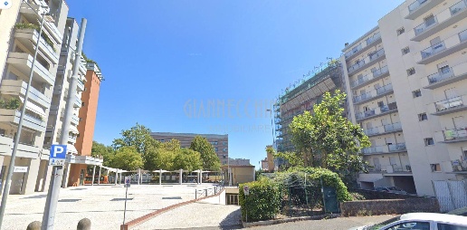 Foto Garage a La Spezia Kennedy - Mazzetta di 24 m² con 1 locali in vendita