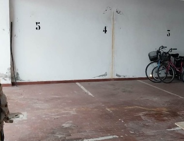Foto Garage a Firenze in vendita