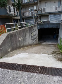 Foto Garage a Salerno Torrione di 31 m² con 1 locali in vendita