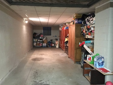 Foto Garage a San Casciano in Val di Pesa di 36 m² con 1 locali in vendita