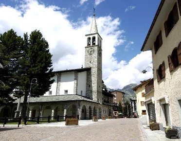 Foto Garage in Via Andossi, Madesimo Centro di 16 m² con 1 locali