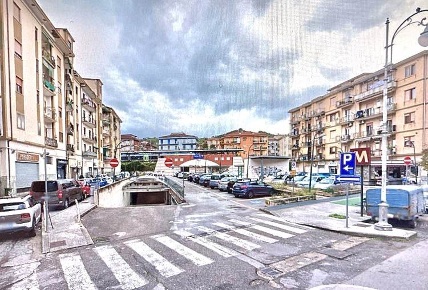 Foto Garage in VIA ROCCO COCCHIA, Salerno Pastena - Pastena Alta di 50 m²