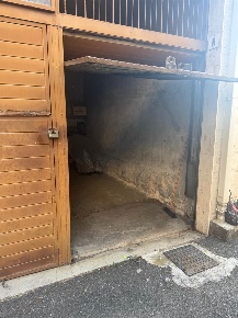 Foto Garage in Via Rosso di San Secondo 14, Catania Vulcania - Sanzio