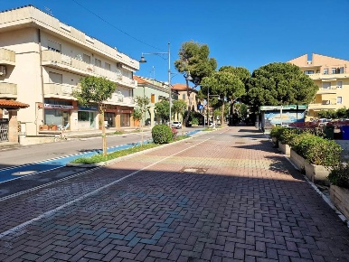 Foto Garage a Silvi in vendita