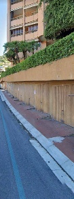 Foto Garage a Vallecrosia di 20 m² con 1 locali in vendita