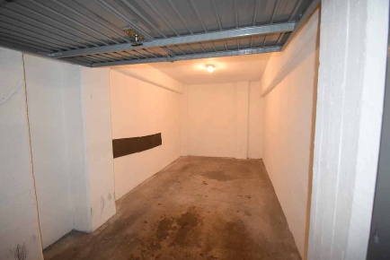 Foto Garage a Piacenza Pubblico Passeggio di 13 m² con 1 locali in affitto