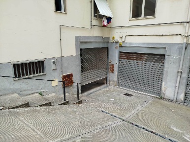 Foto Garage in via Generale Matteo de Stefano, Salerno Torrione in vendita