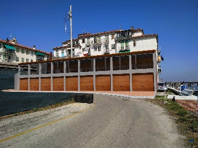 Foto Garage in via e bellemo, Chioggia Centro Storico di 50 m² con 1 locali