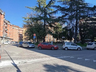 Foto Garage a Terni in vendita
