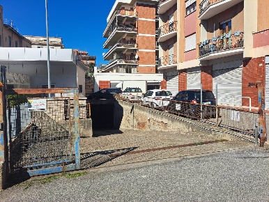 Foto Garage in Via della Palazzina 101, Viterbo in vendita