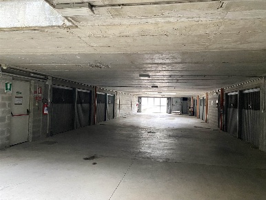 Foto Garage a Borgo Virgilio di 30 m² con 1 locali in vendita