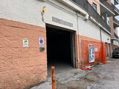 Foto Garage a Chieti Chieti Città di 4 m² con 1 locali in vendita