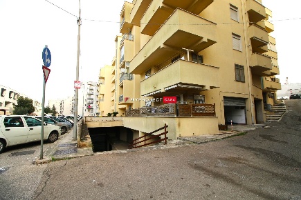 Foto Garage in Via delle Resistenza, Martina Franca in vendita